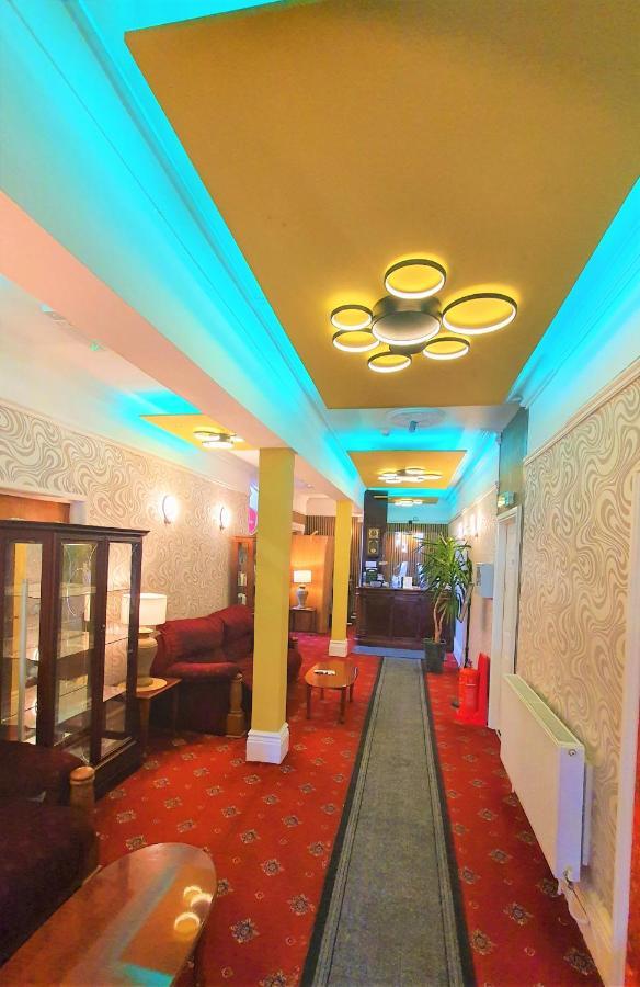 Yardley Manor Hotel Torquay Exterior photo